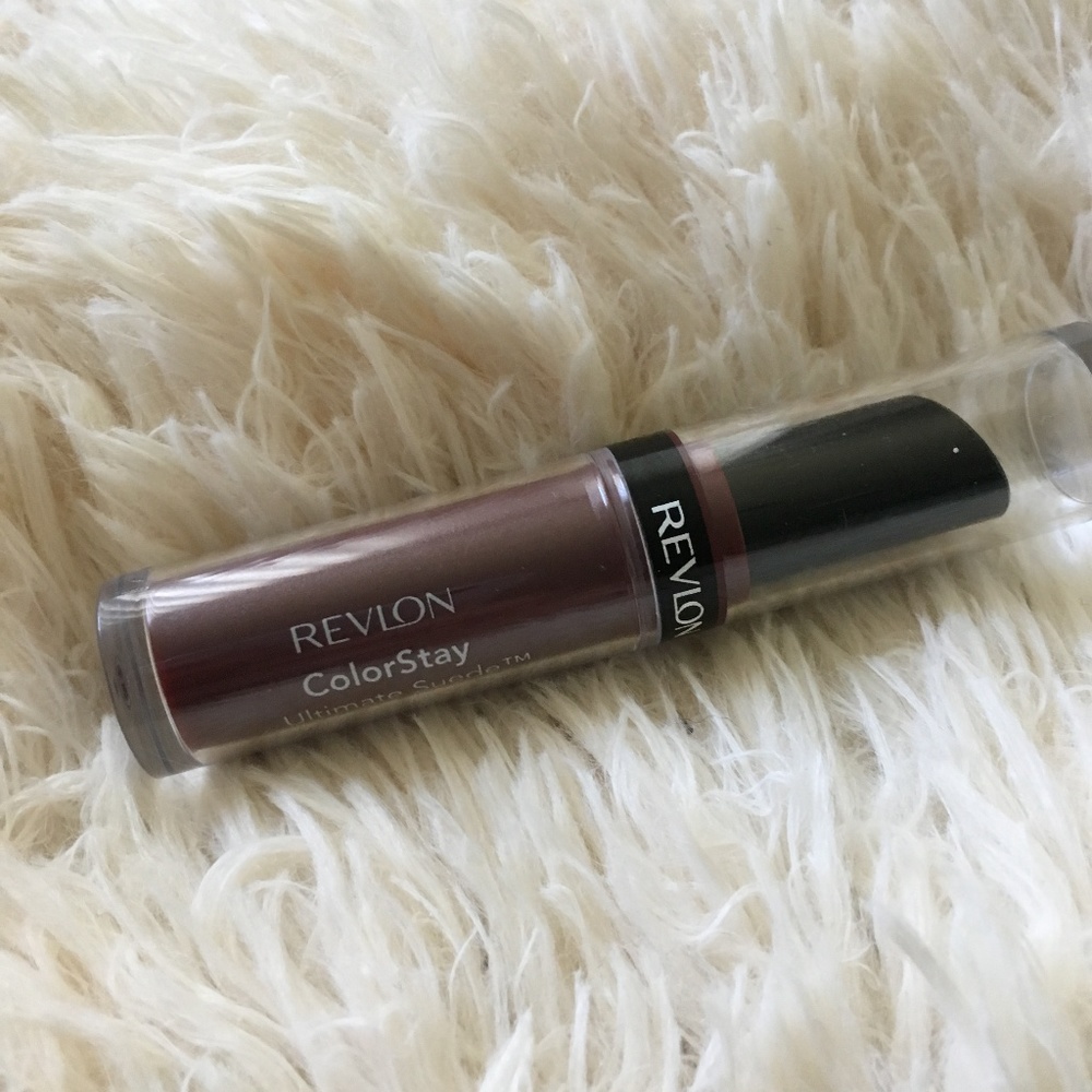 Revlon COLORSTAY ULTIMATE SUEDE BACKSTAGE